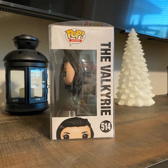 Funko Pop! Mad Max The Valkyrie #514 - Picture 6 of 6